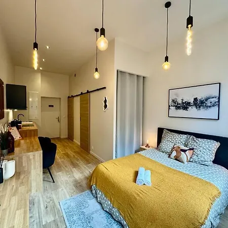 Suite Bergame Lyon Exterior photo